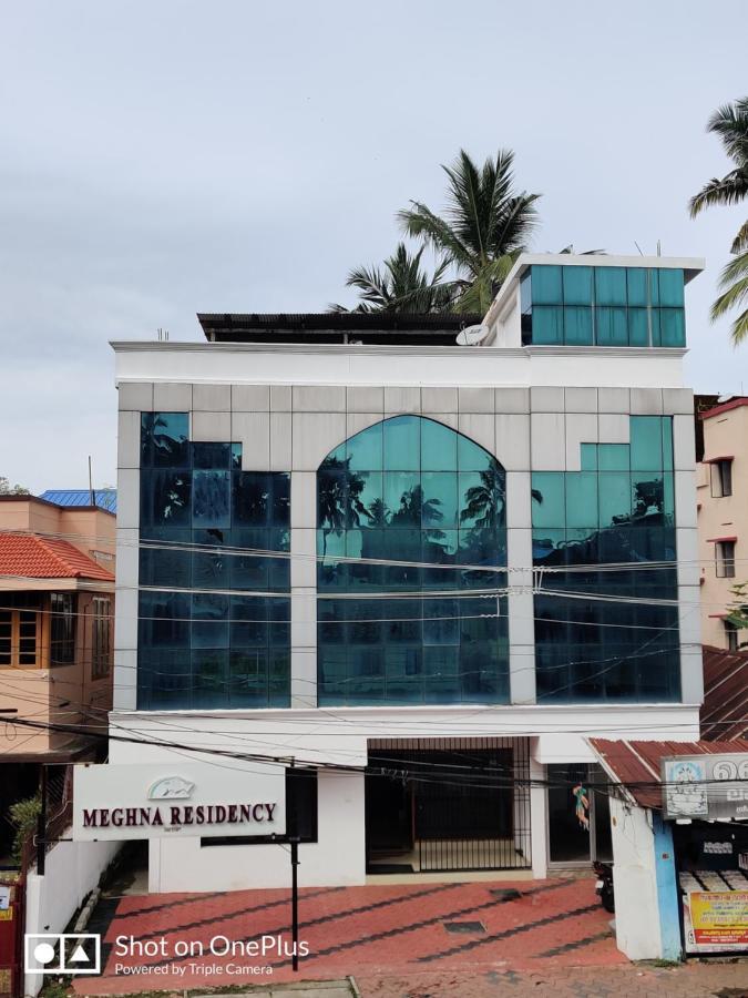 Meghna Residency Hotel Thiruvananthapuram Exterior photo